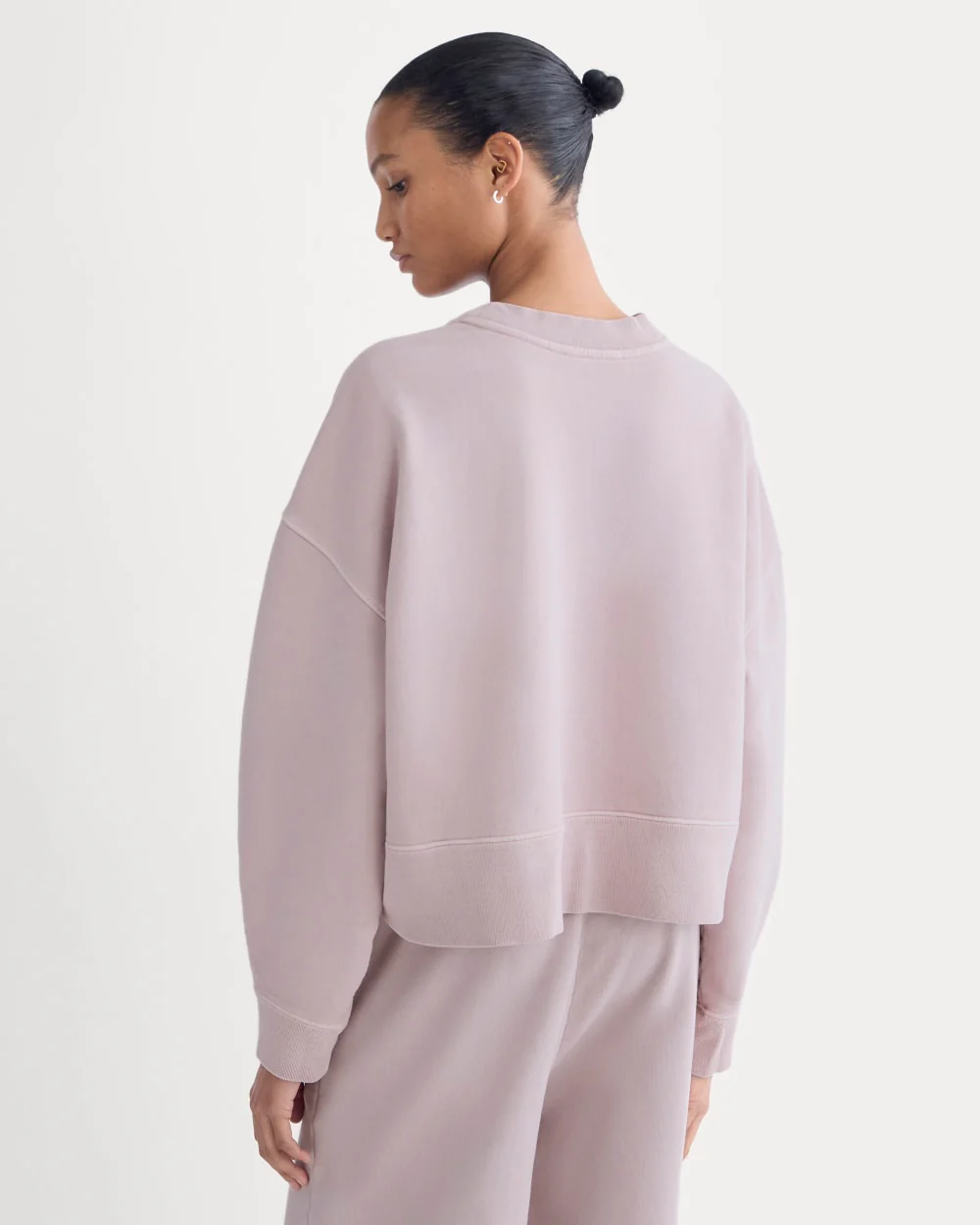 Everlane x The Laufey Foundation Cropped Sweatshirt | Burnished Lilac - Image 5