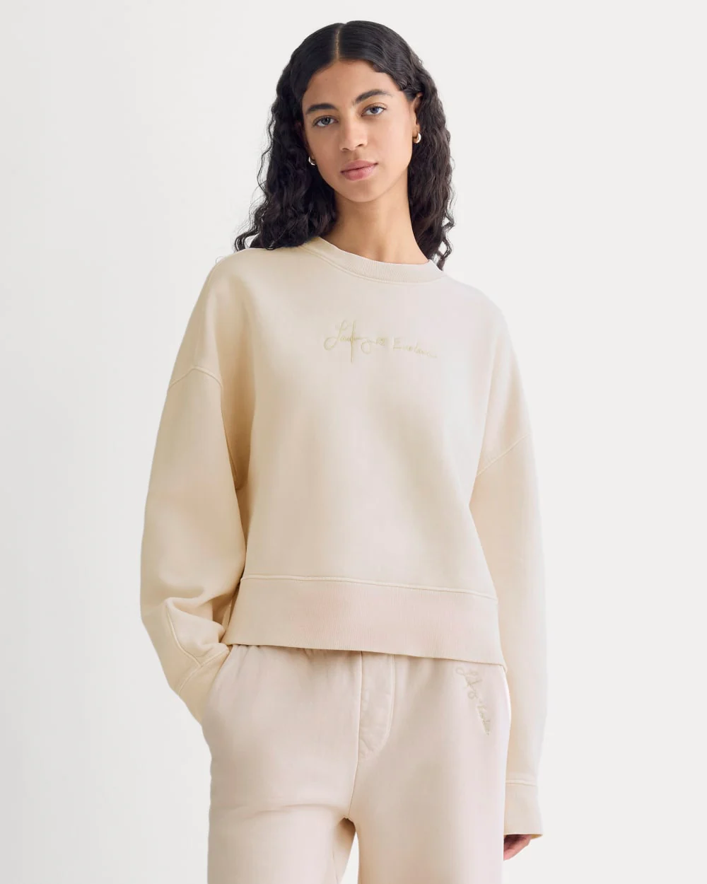 Everlane x The Laufey Foundation Cropped Sweatshirt | Pale Peony