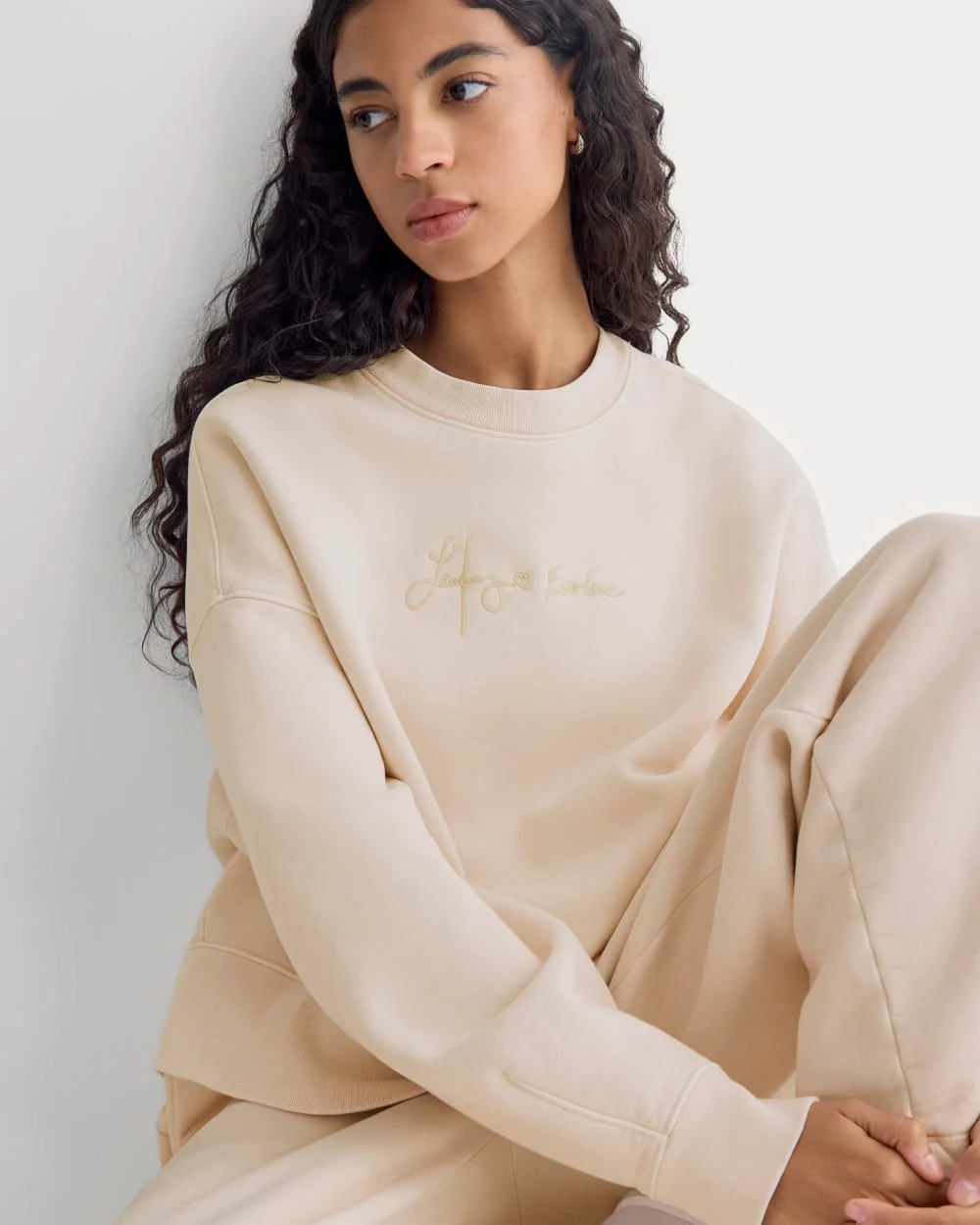 Everlane x The Laufey Foundation Cropped Sweatshirt | Pale Peony - Image 6