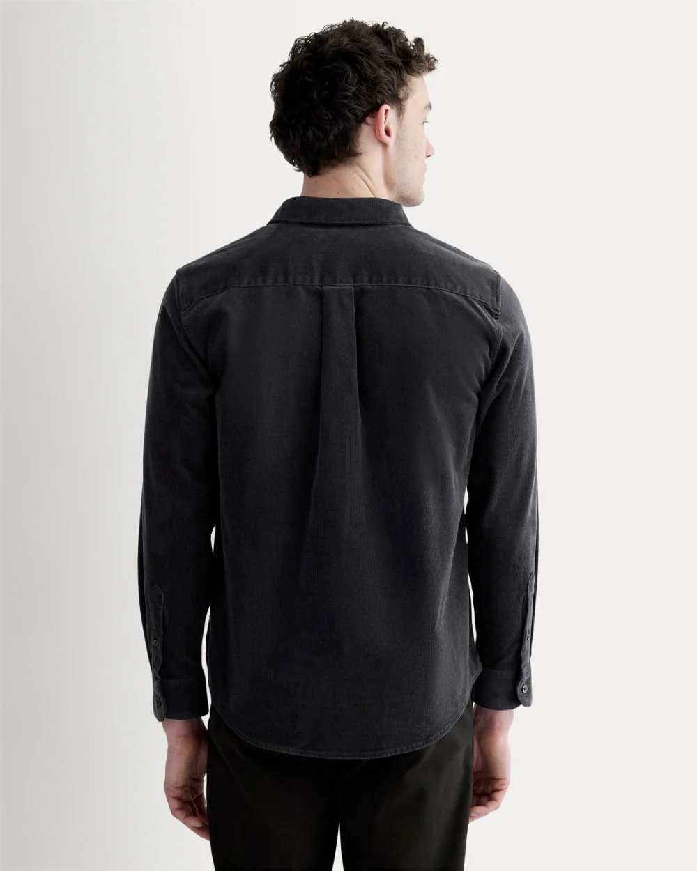 The Classic Shirt in Corduroy | Graphite - Image 5