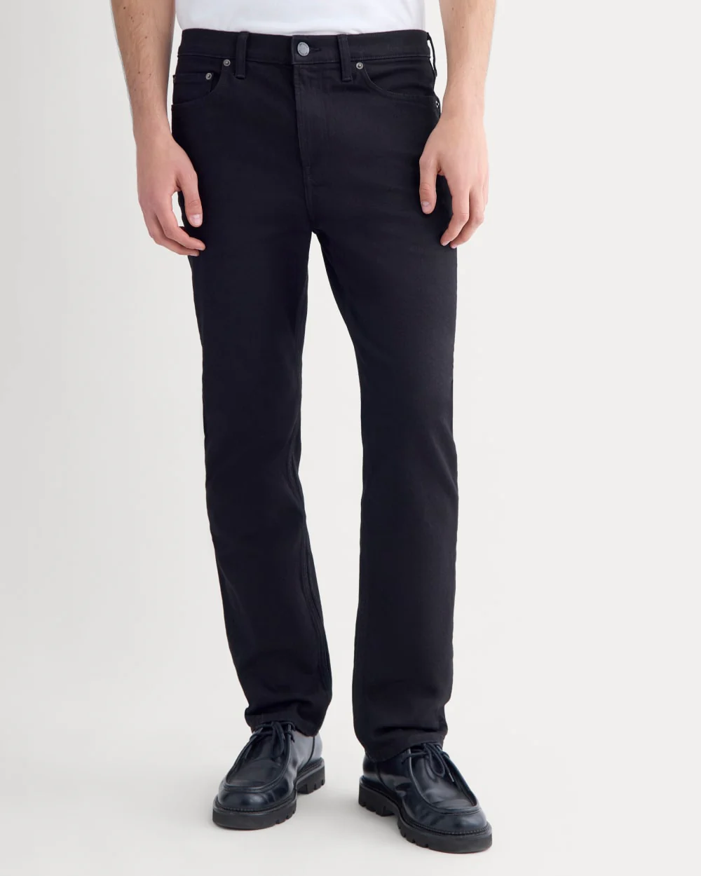 Comfort-Stretch Slim-Fit Jean |  Black - Image 4