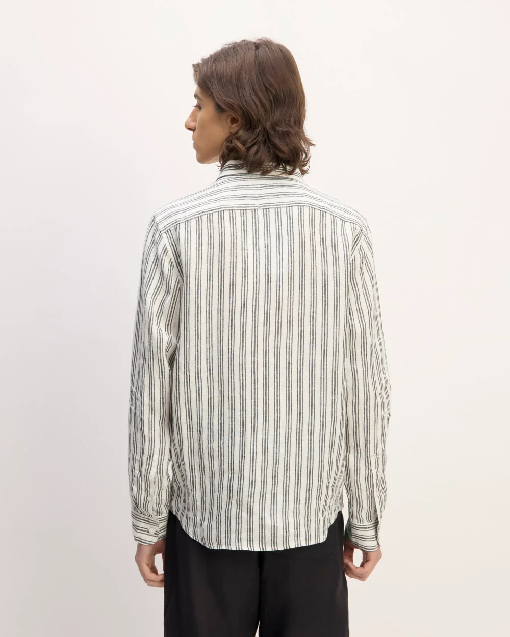 The Classic Shirt in Linen | Bone / Black - Image 6