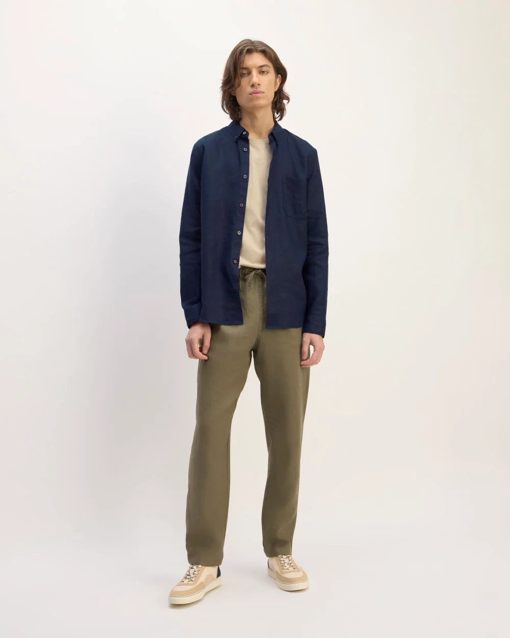 The Classic Shirt in Linen | Navy - Image 3