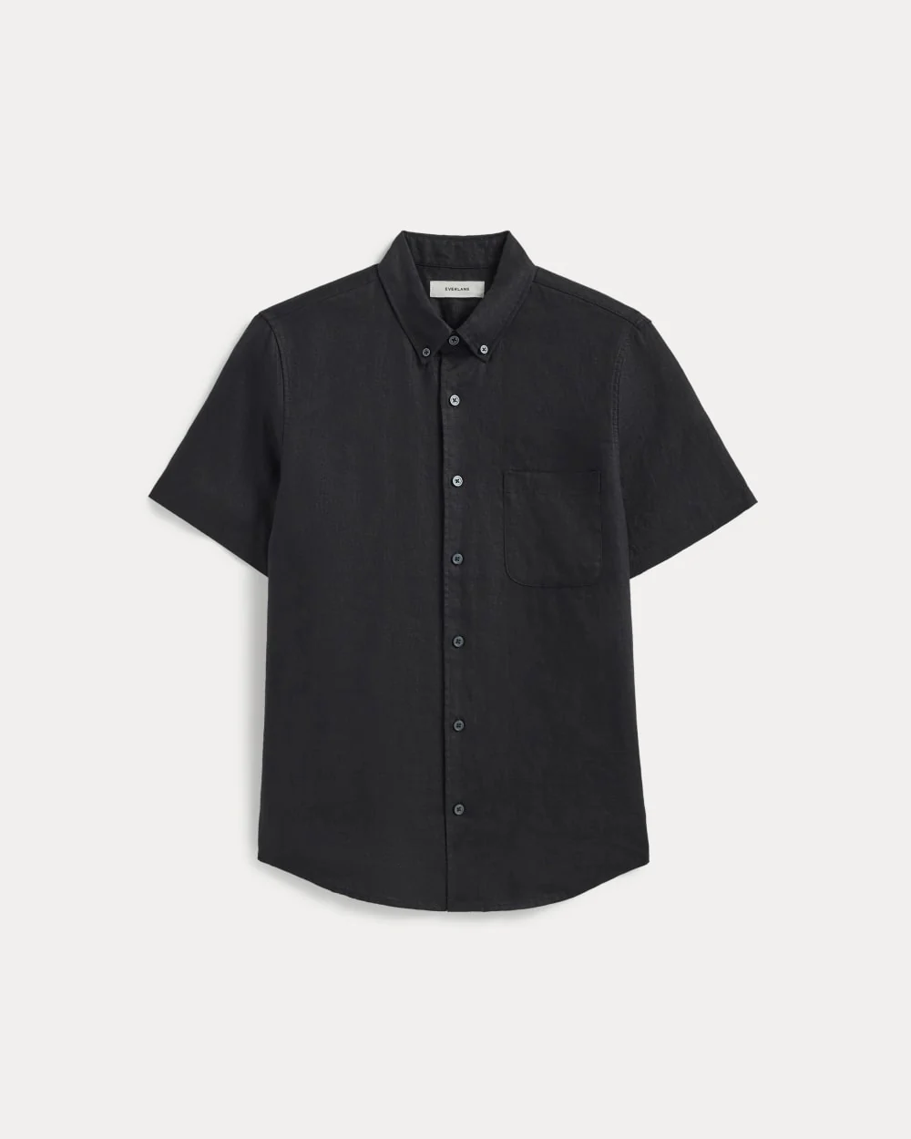 The Classic Short-Sleeve Shirt in Linen | Black - Image 2