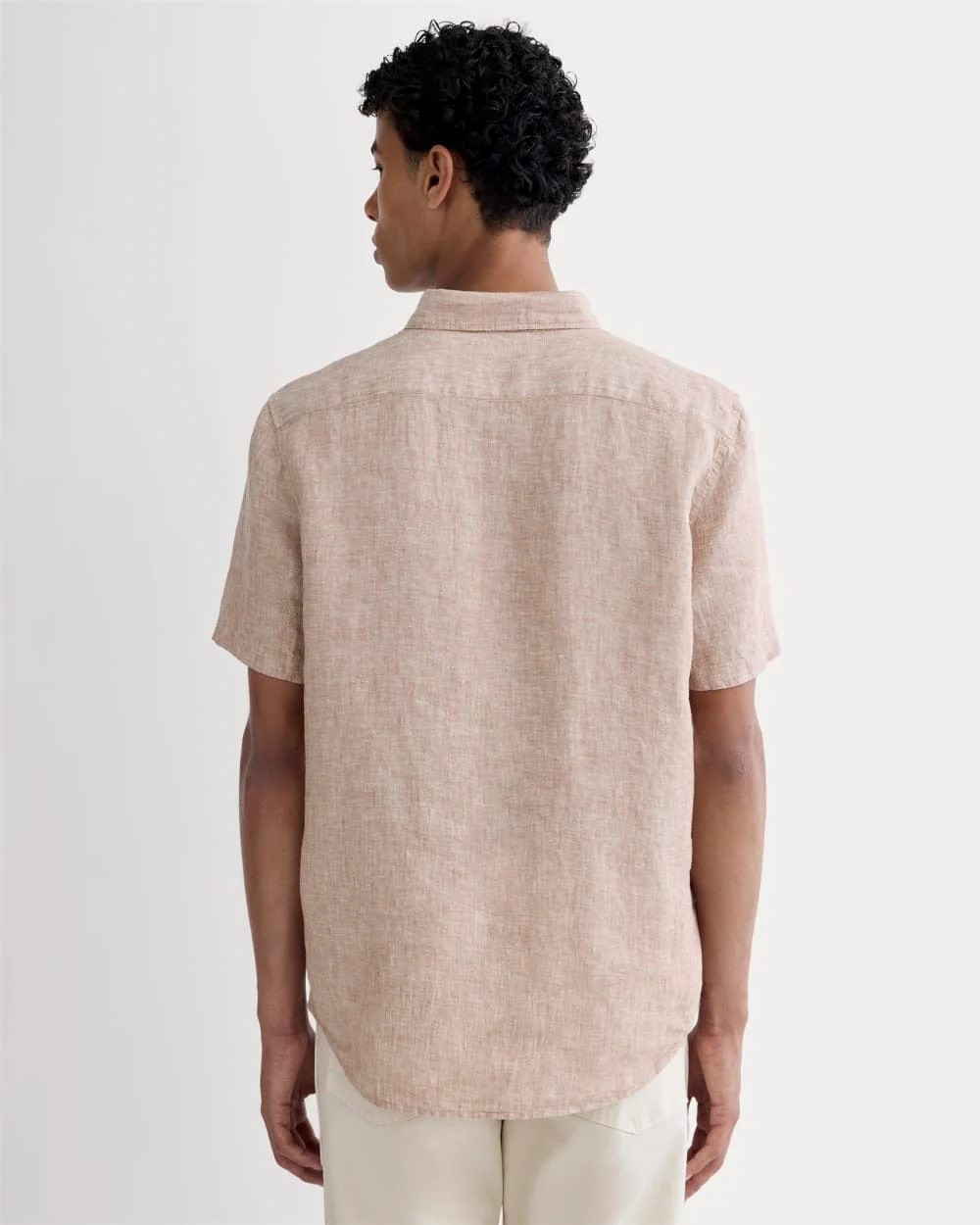 The Classic Short-Sleeve Shirt in Linen | Burlwood Chambray - Image 5
