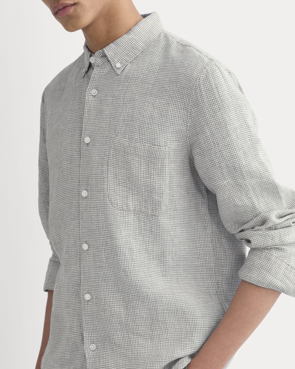 The Classic Shirt in Linen | Agave / Bone - Image 4