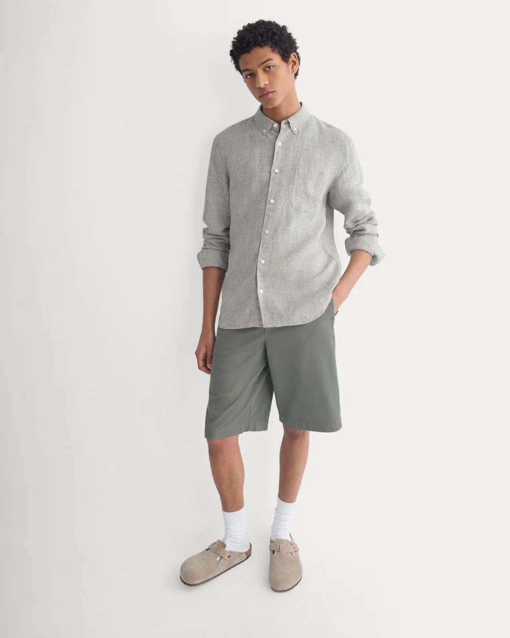 The Classic Shirt in Linen | Agave / Bone - Image 6