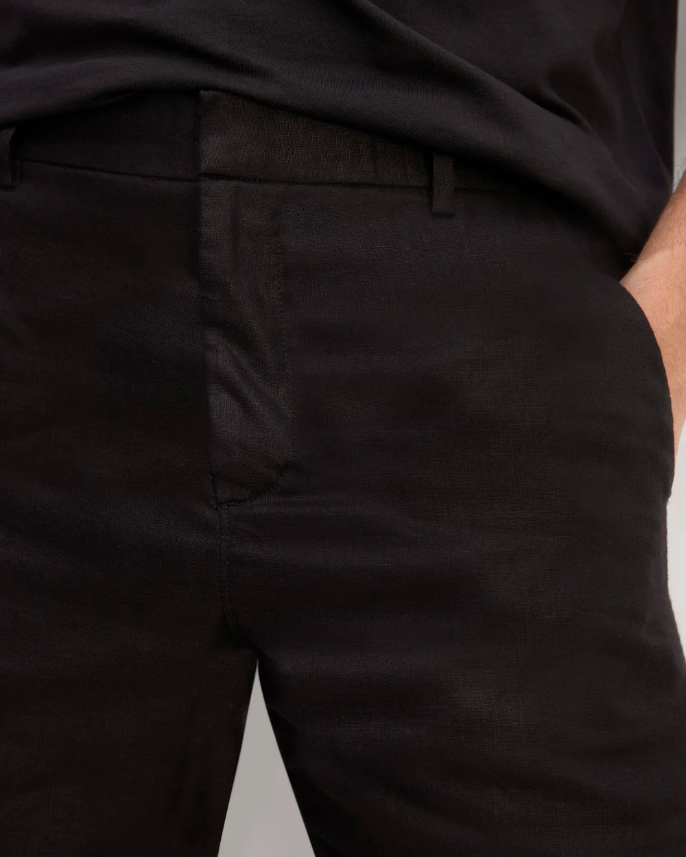 The 7" Linen Trouser Short | Black - Image 5