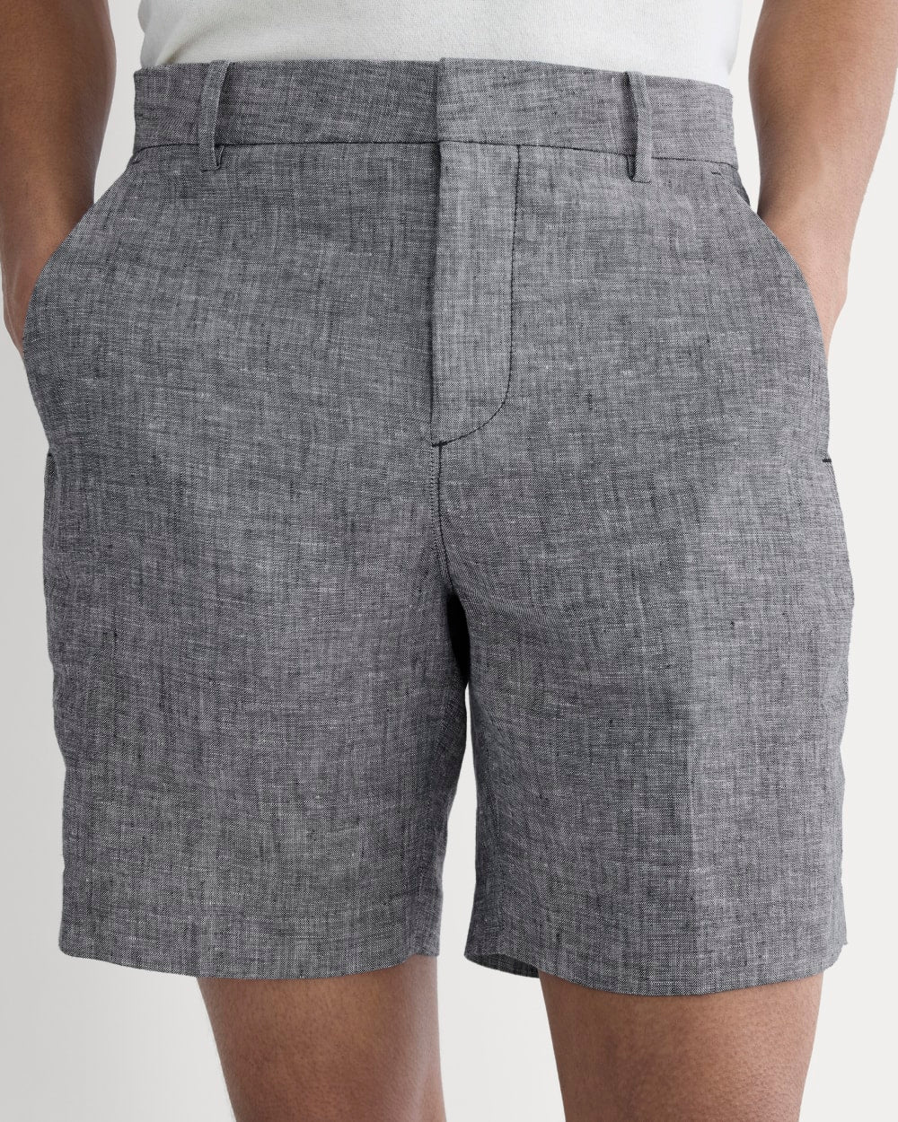 The 7" Linen Trouser Short | Navy Chambray - Image 4