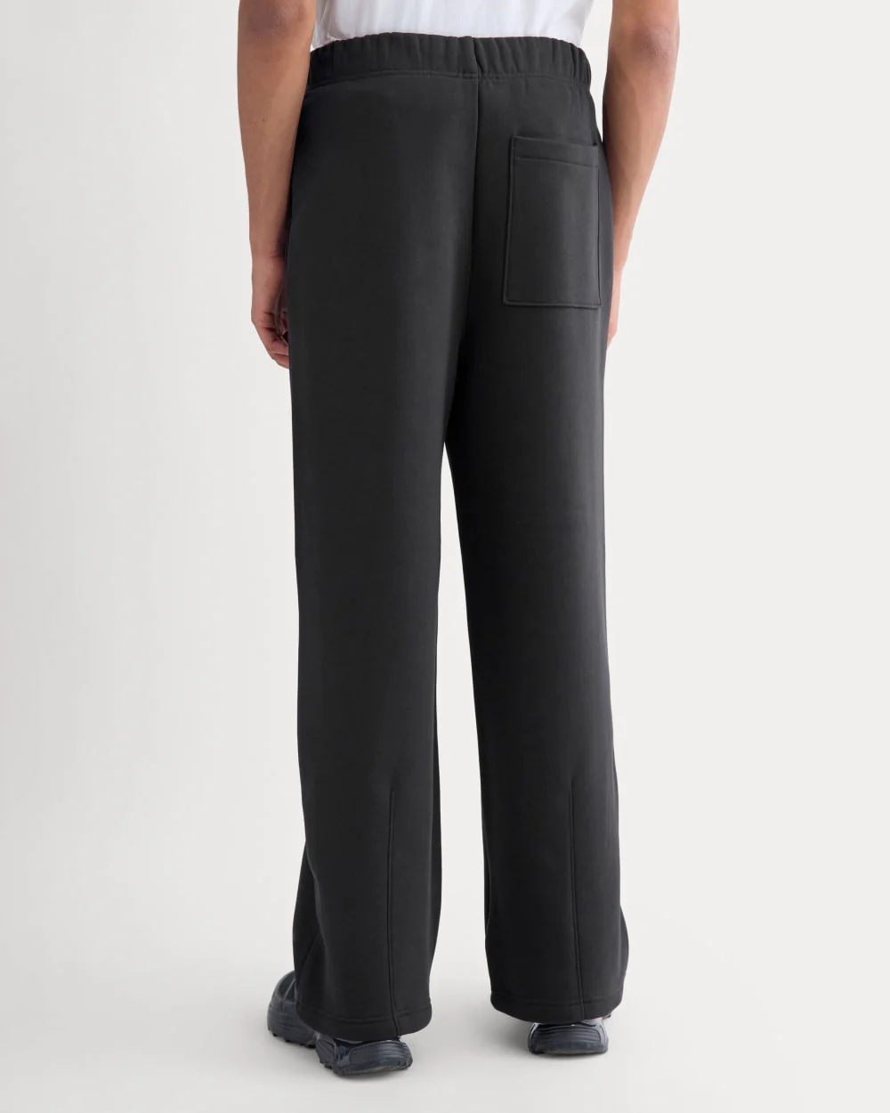 Luxe Fleece Pleated Sweatpant | Black - Image 5