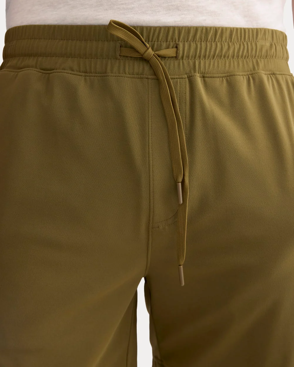 The Off-Duty Tech Short | Olive - Image 4