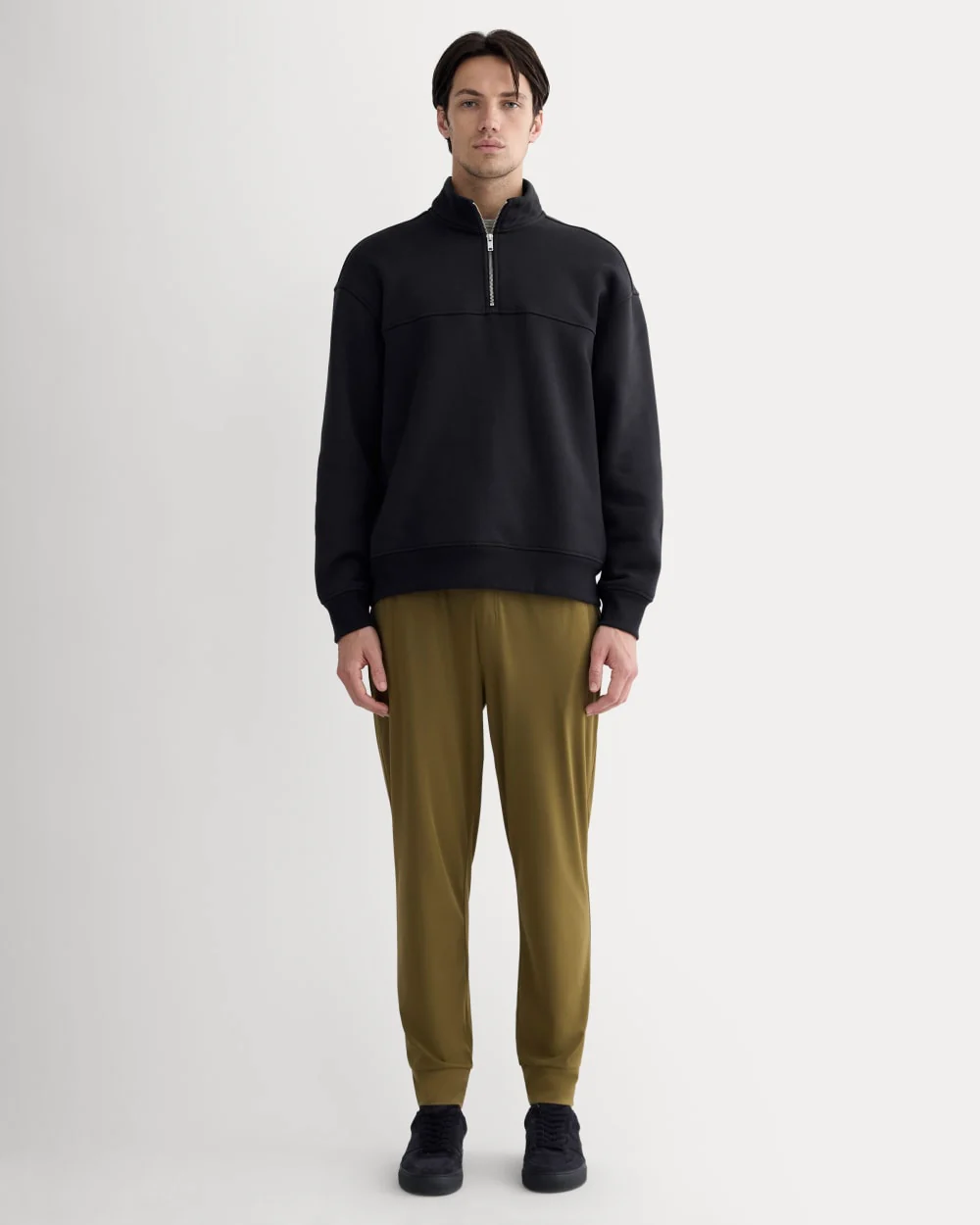 The Off-Duty Tech Jogger | Olive