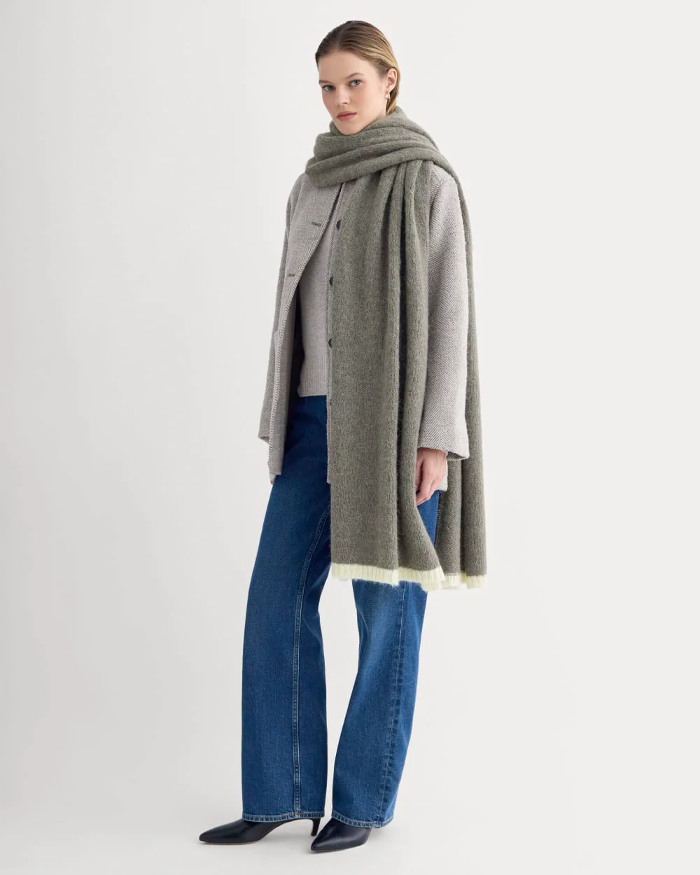 Plush Alpaca Scarf | Mid Grey Heather/ Bone - Image 4