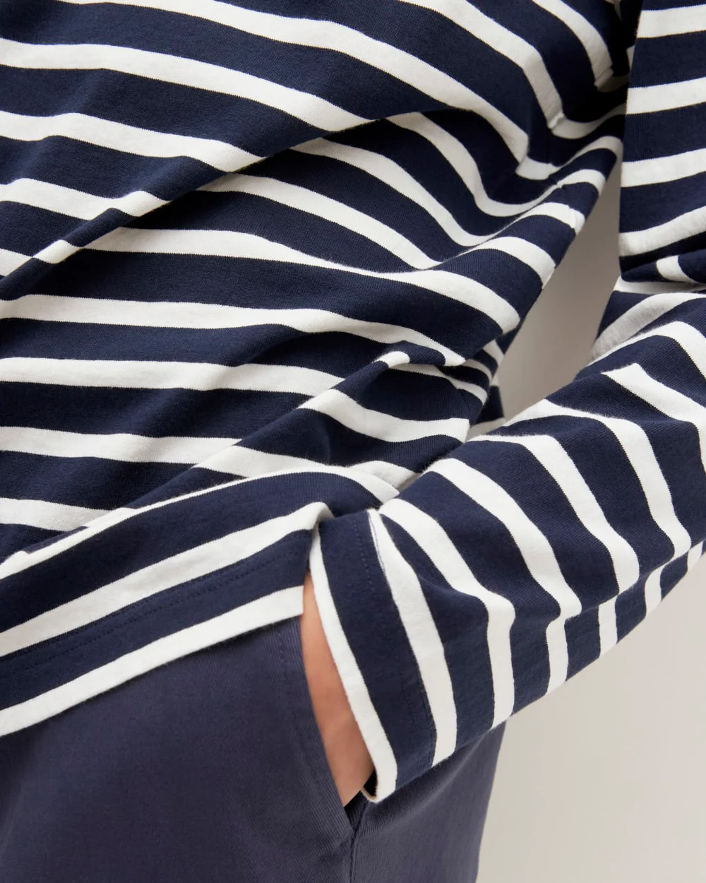 The Premium-Weight Long-Sleeve Mariner Tee | Navy / Bone - Image 5