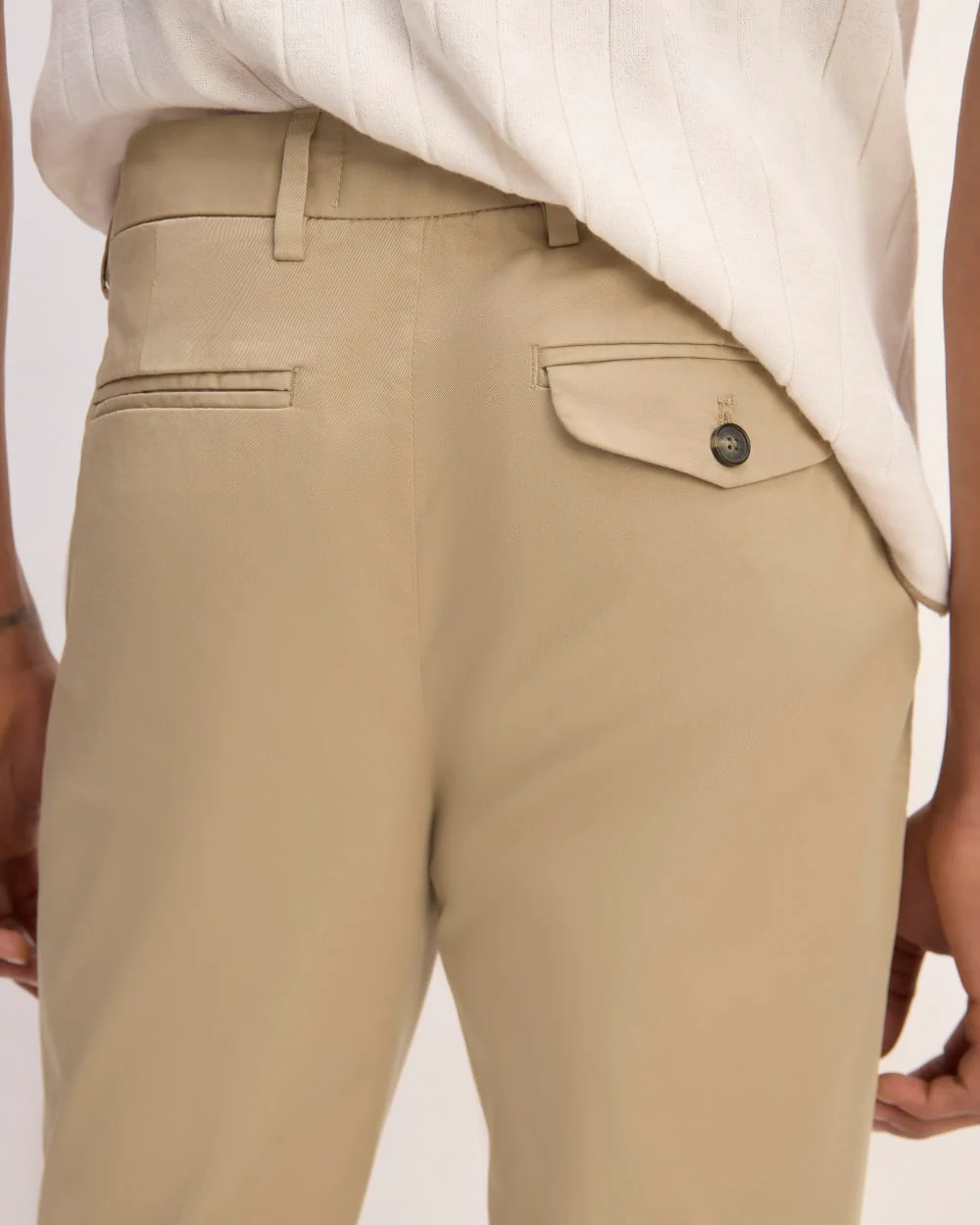 The Relaxed Taper Air Chino | Trench Coat Khaki - Image 5