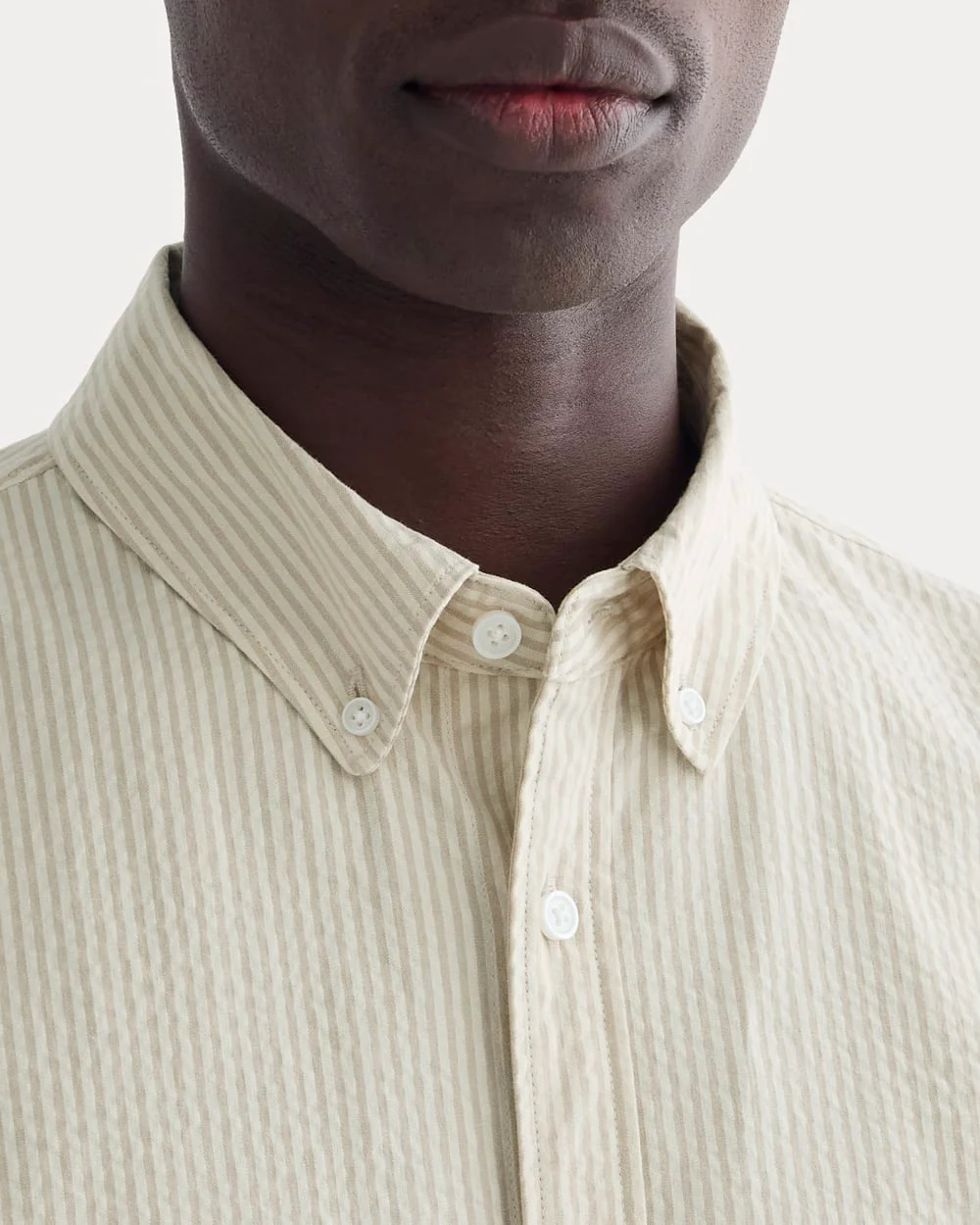 The Seersucker Long-Sleeve Shirt | Trench Coat Khaki / Natural - Image 4