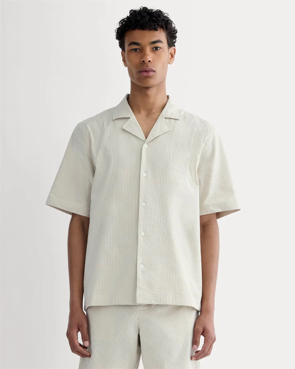 The Seersucker Resort Shirt | Trench Coat Khaki / Natural
