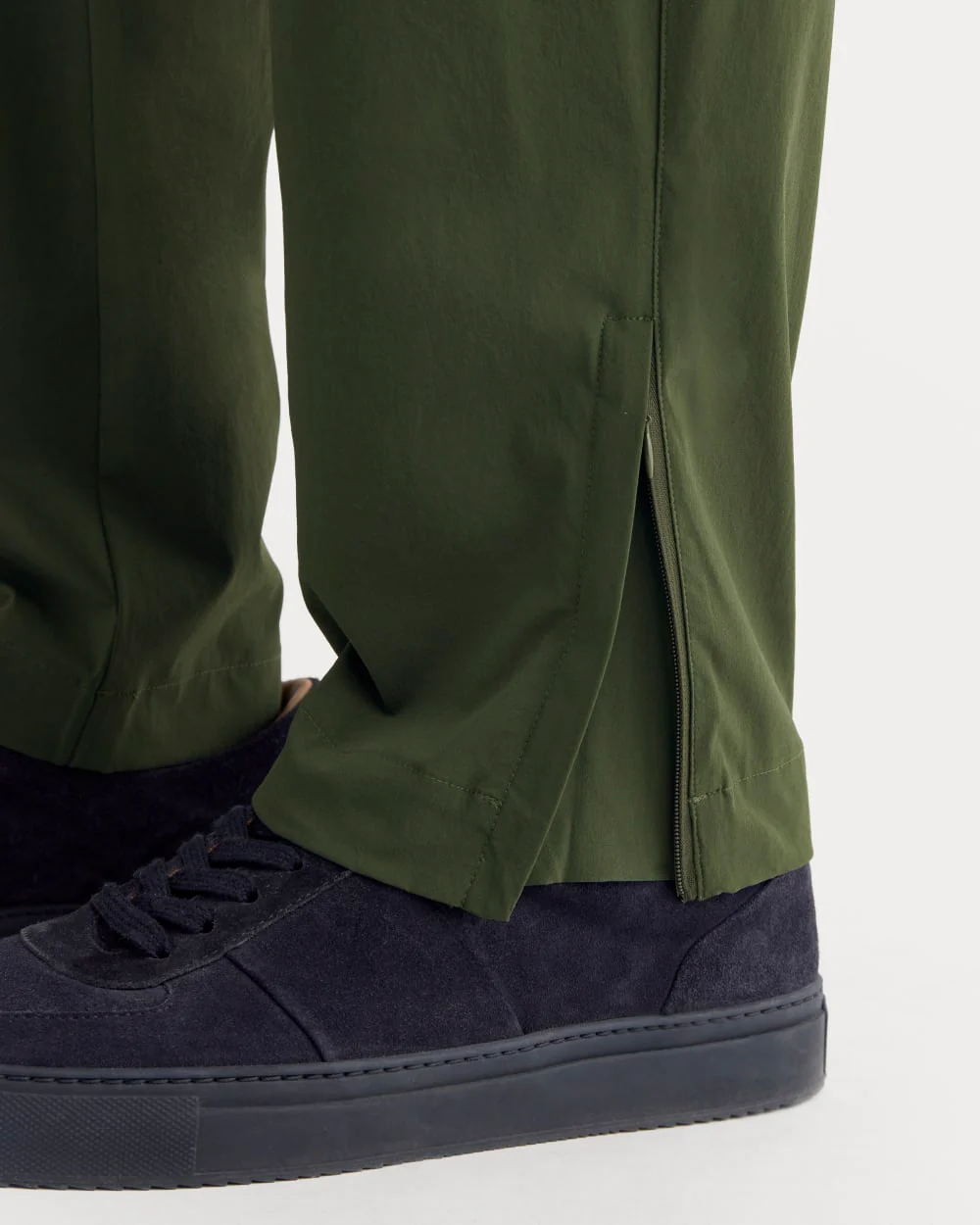 Transit Recycled Nylon Jogger | Dark Forest - Image 4