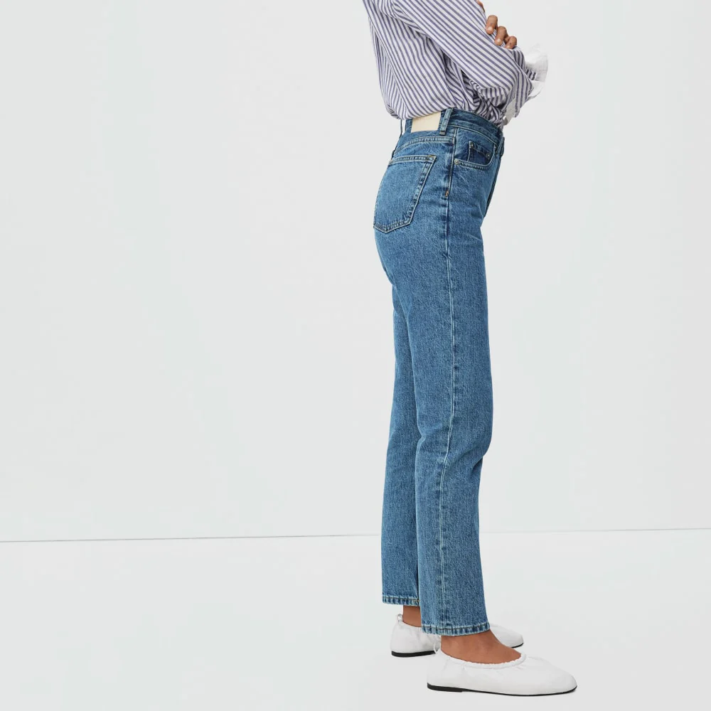 The ’90s Cheeky® Jean | Medium Blue Wash | 26.5" Inseam - Image 15
