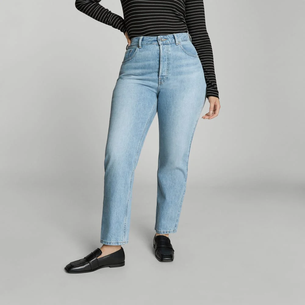 The '90s Cheeky Hourglass Jean | Vintage Sunbleached Blue | 26.5" Inseam - Image 3