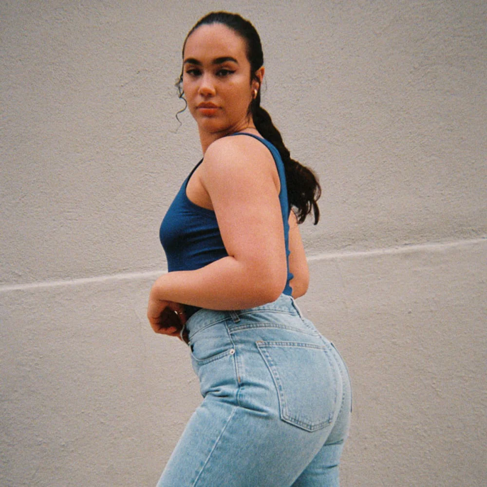 The '90s Cheeky Hourglass Jean | Vintage Sunbleached Blue | 26.5" Inseam - Image 7