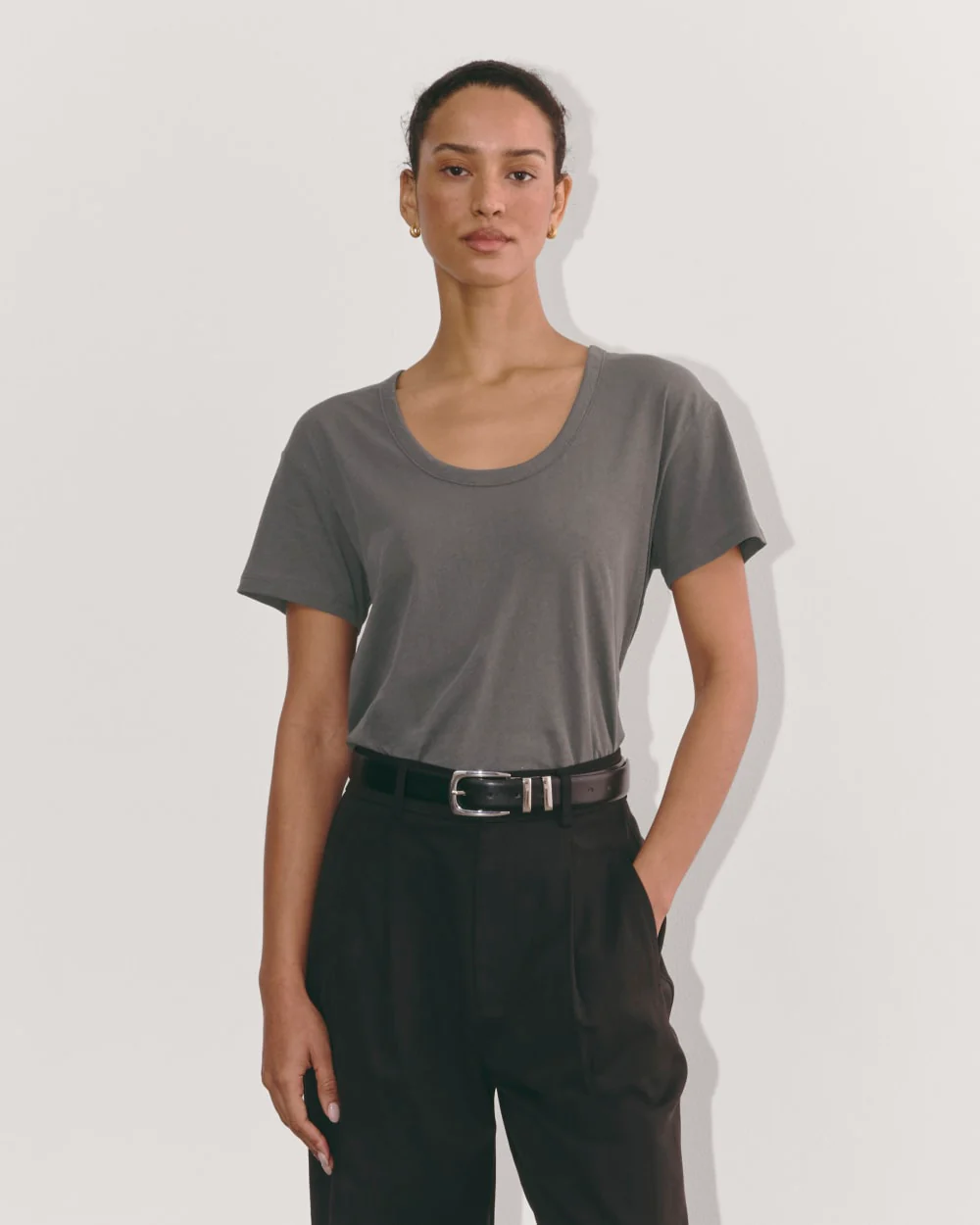 The Air Scoop-Neck Tee | Graphite