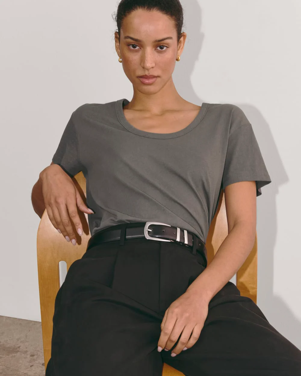 The Air Scoop-Neck Tee | Graphite - Image 4