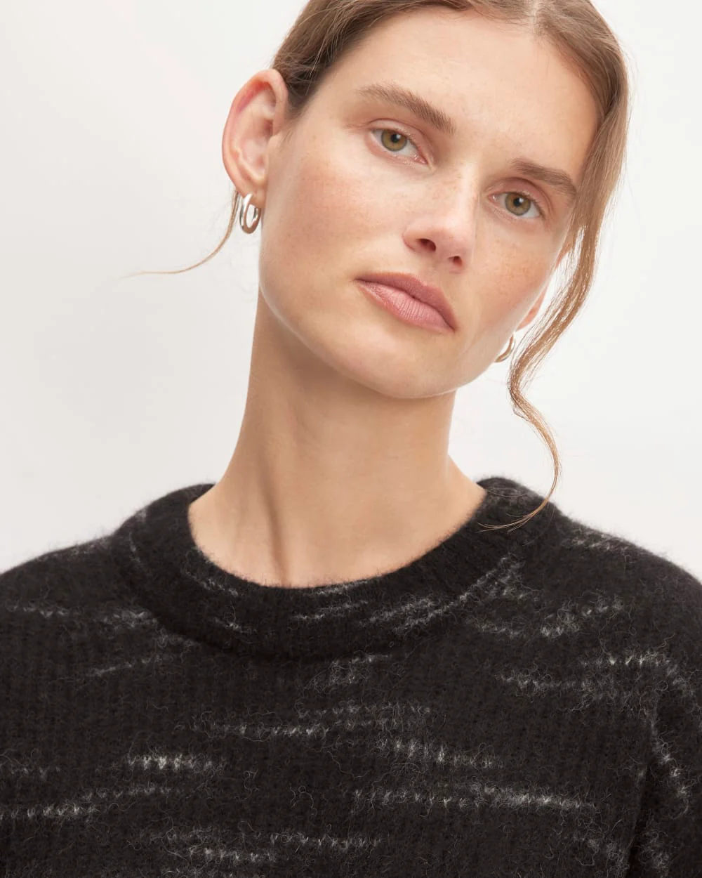 The Cocoon Crew in Alpaca | Black Heather - Image 4