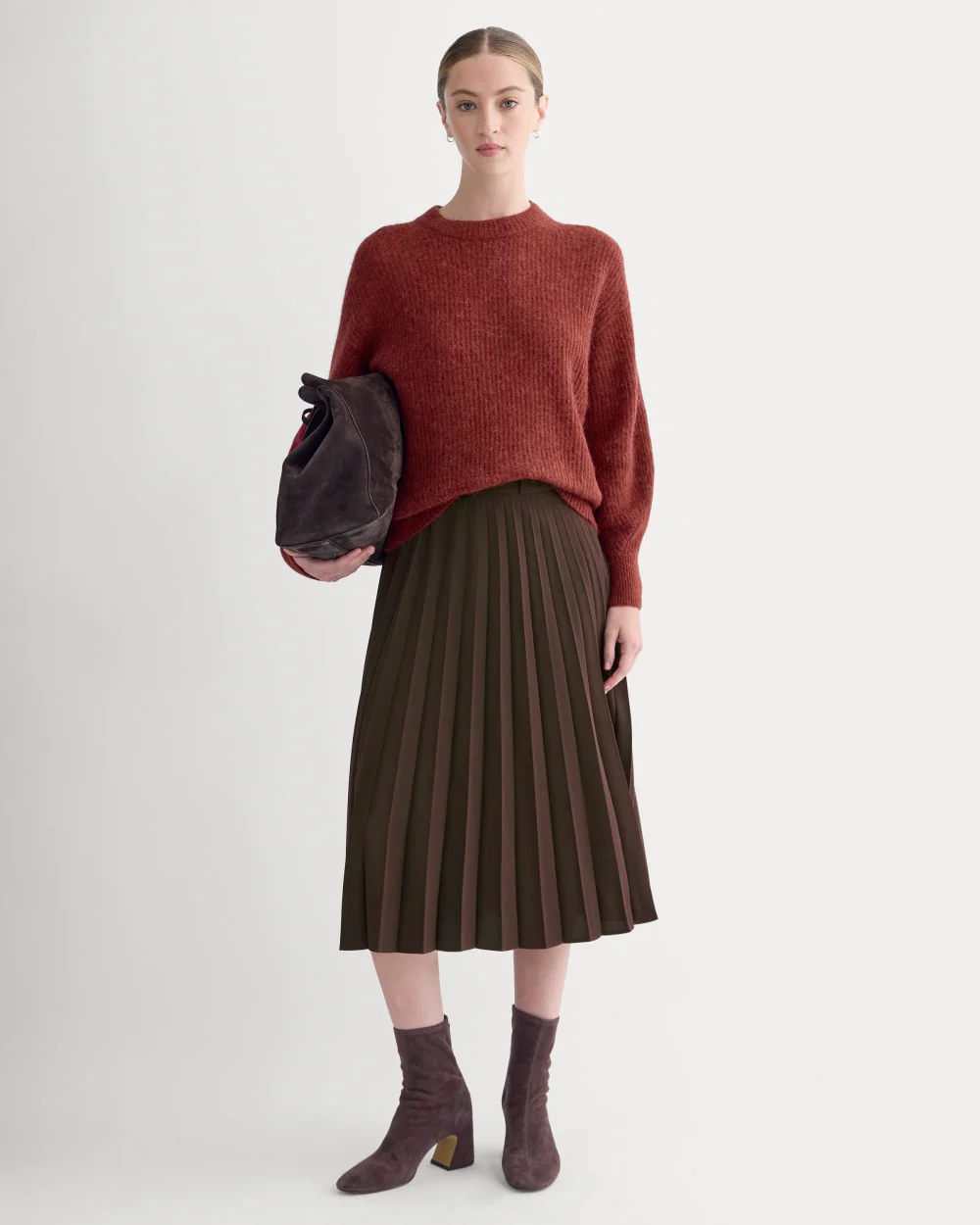 The Cocoon Crew in Alpaca | Merlot