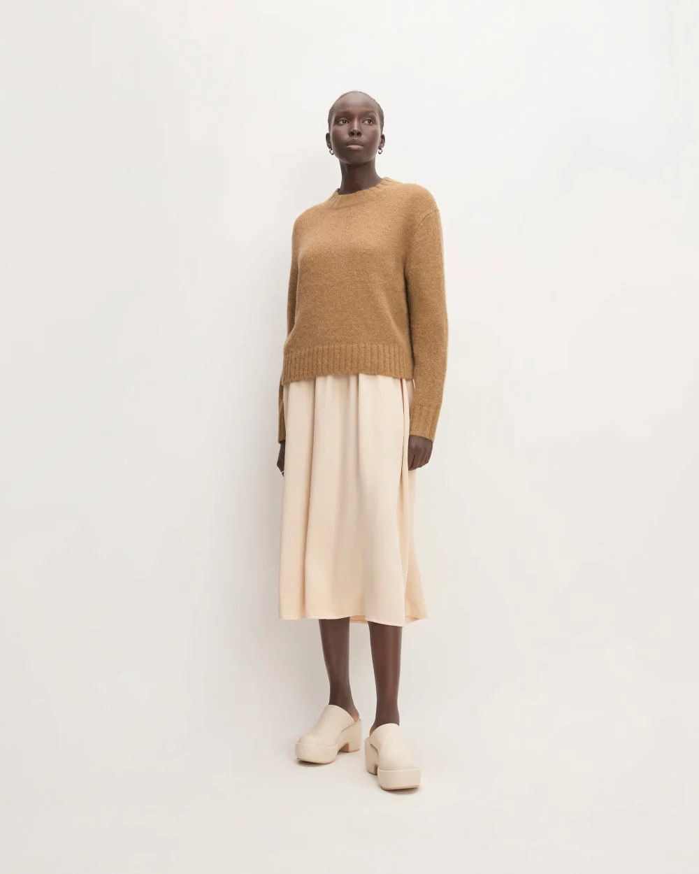 The Alpaca Cropped Crewneck Sweater | Tiger's Eye - Image 3