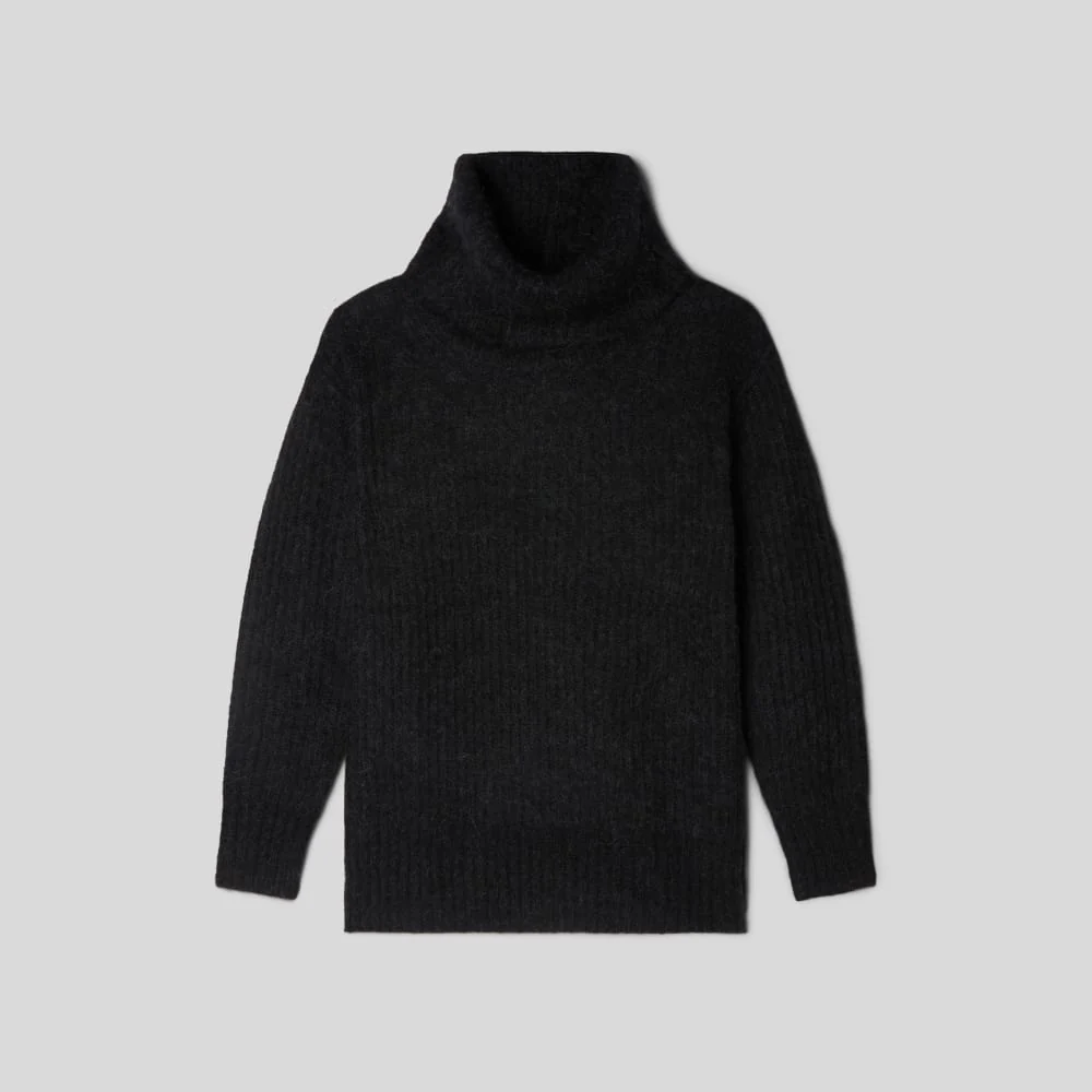 The Alpaca Oversized Turtleneck | Heathered Black - Image 2