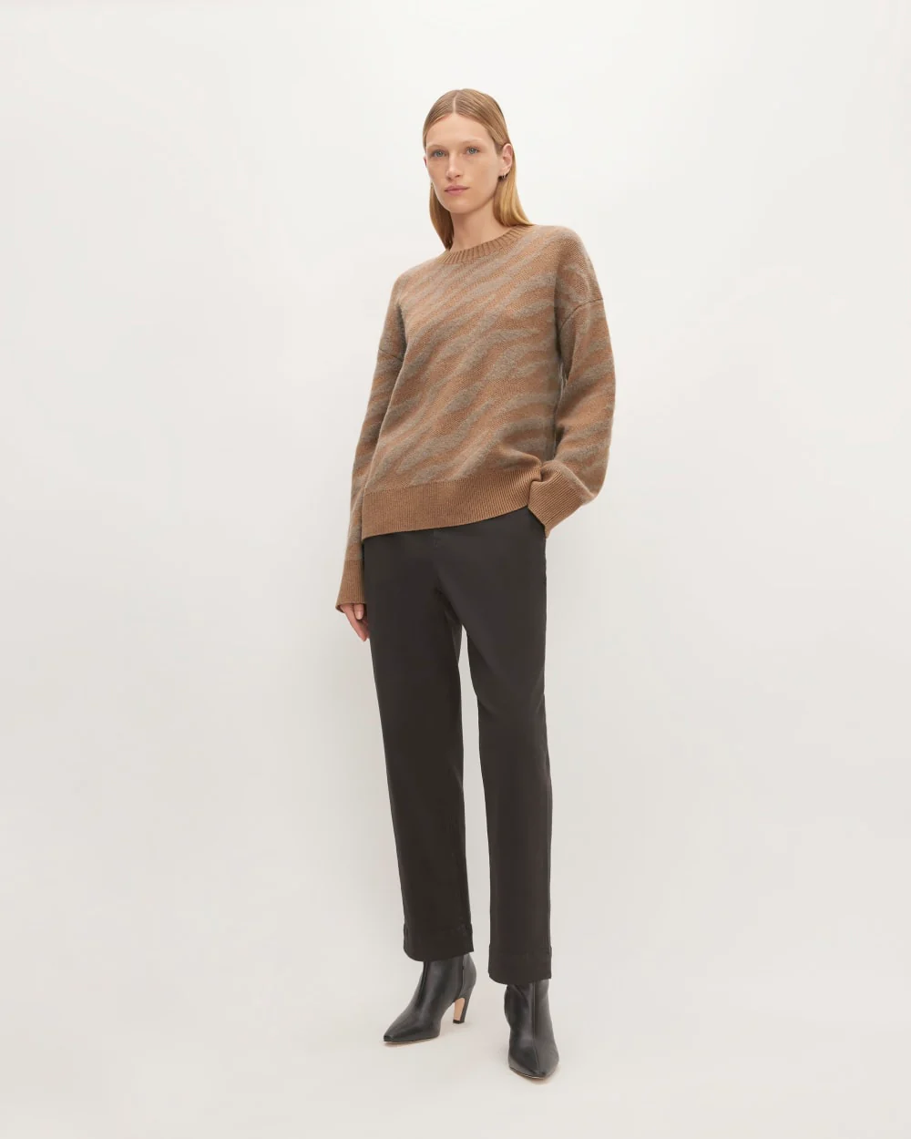 The Alpaca Tiger Jacquard Crewneck | Camel / Medium Brown - Image 3