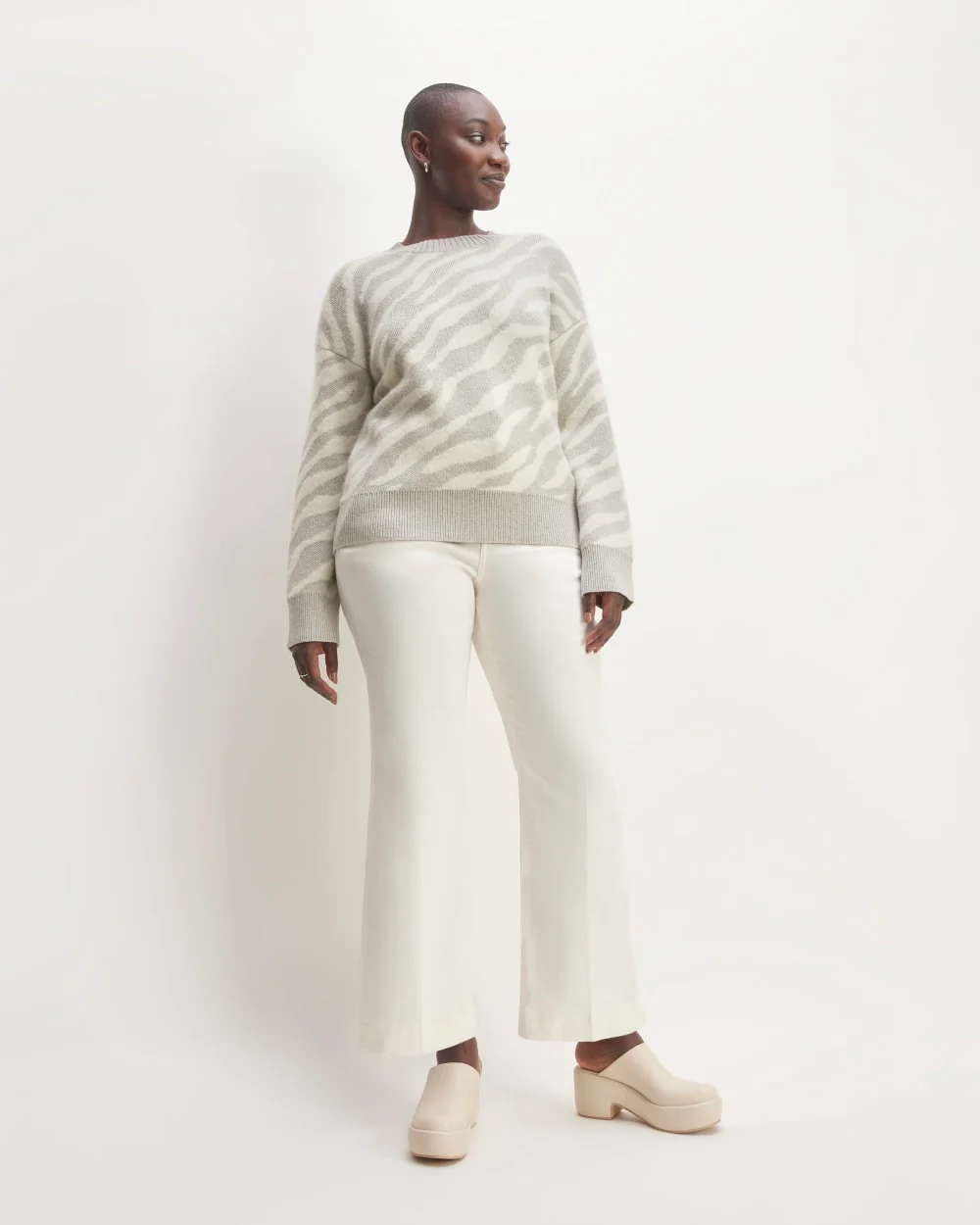 The Alpaca Tiger Jacquard Crewneck | Heathered Grey / Snow - Image 3