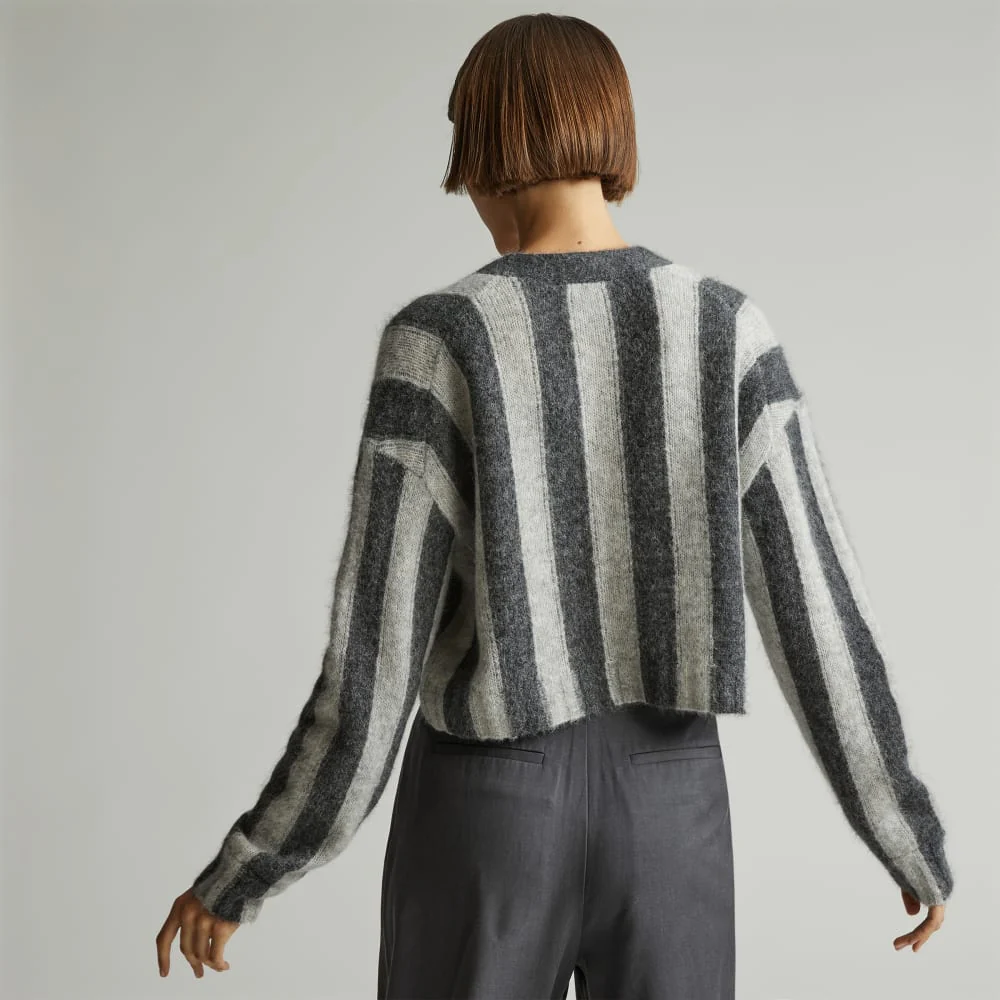 The Alpaca V-Neck Cropped Cardigan | Light Heather Grey / Dark Charcoal - Image 3