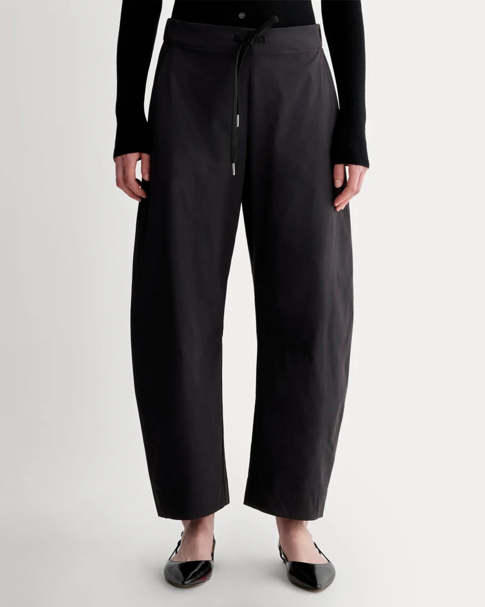 The Anywhere Barrel Pant | Black - Image 4