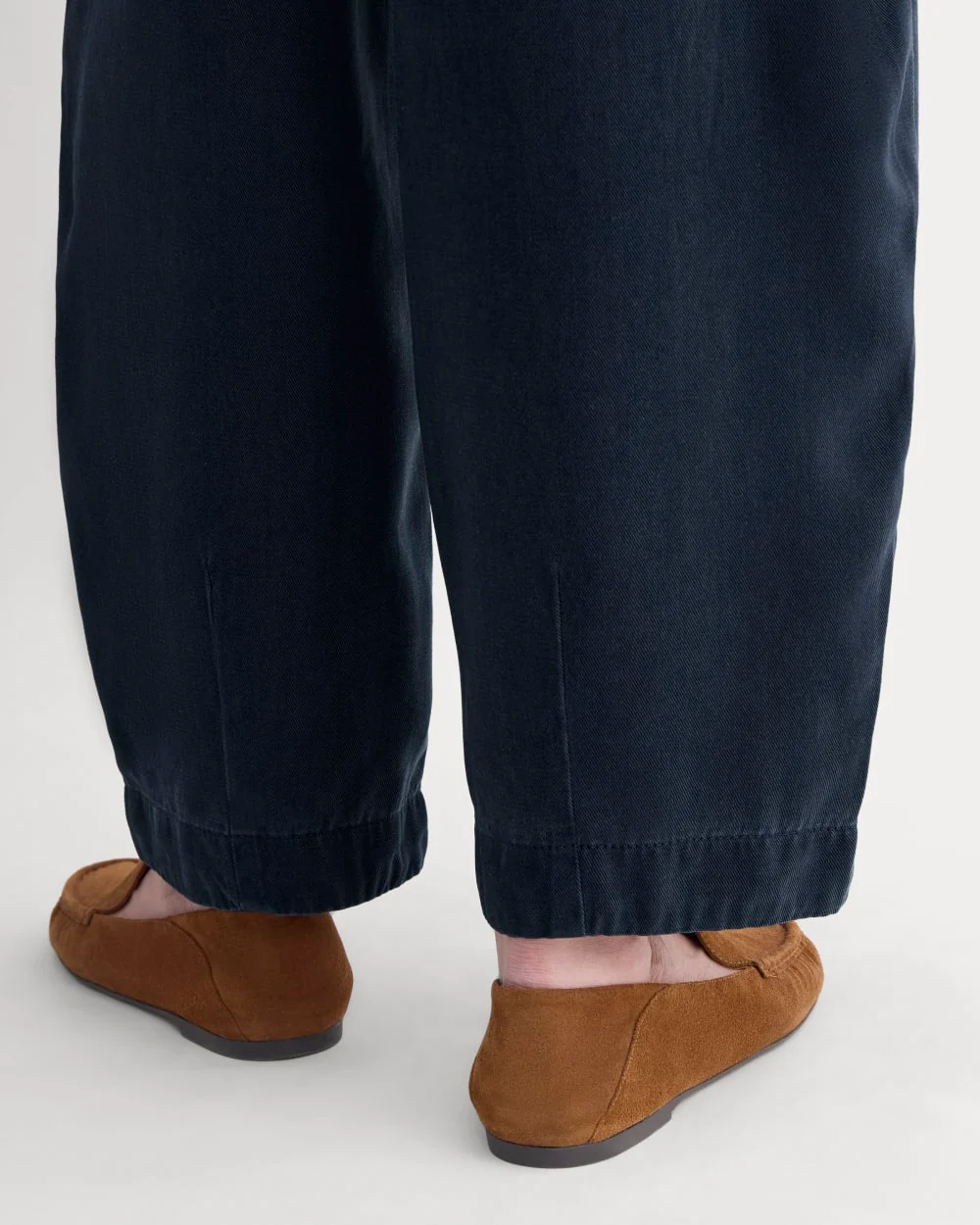 Balloon Pant in Buttersoft | Navy - Image 4
