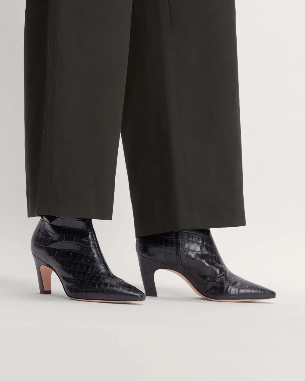 The Short Banana Boot | Black Crocodile - Image 3