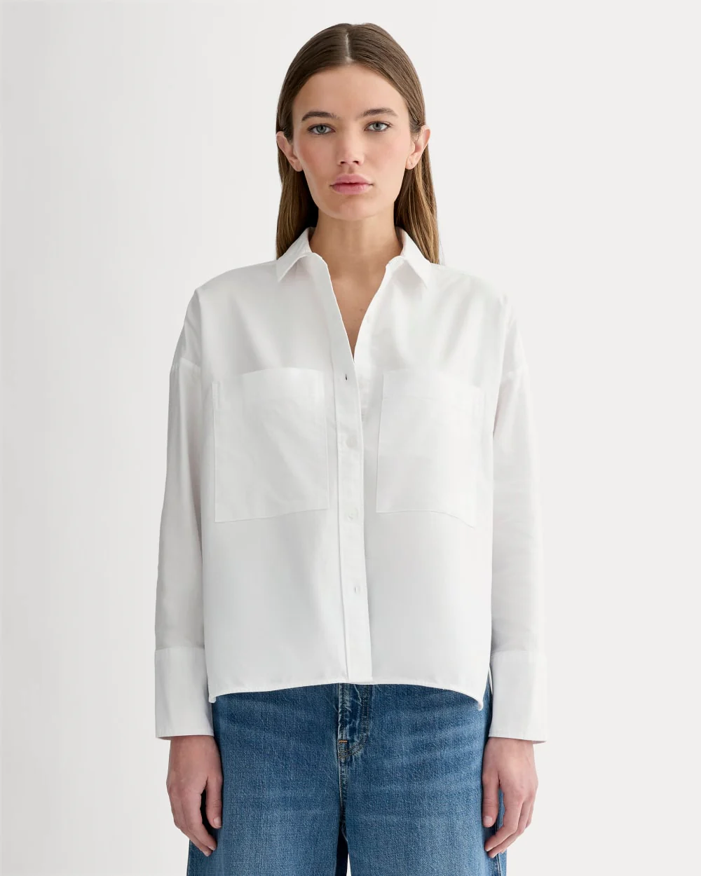 The Boxy Oxford | White