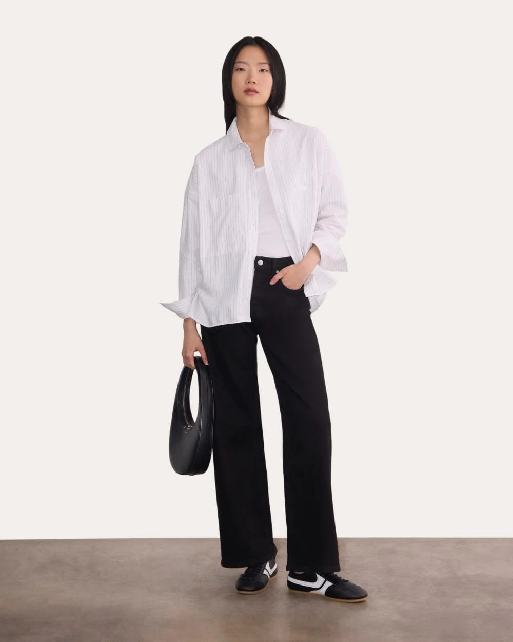 The Boxy Oxford | White / Black - Image 3