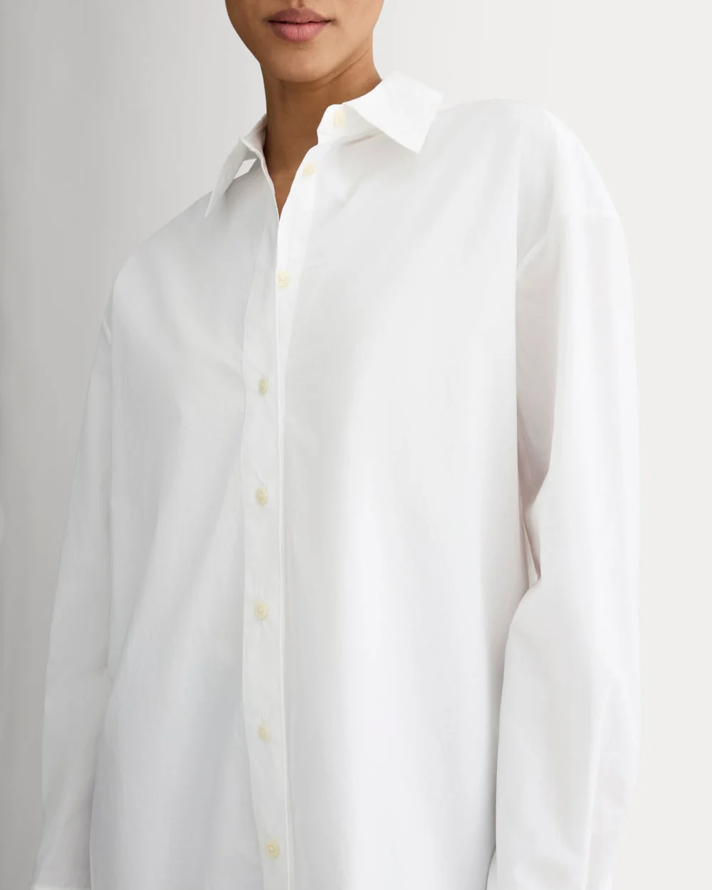 The Boyfriend Shirt in Ultrasoft Cotton | White - Image 4