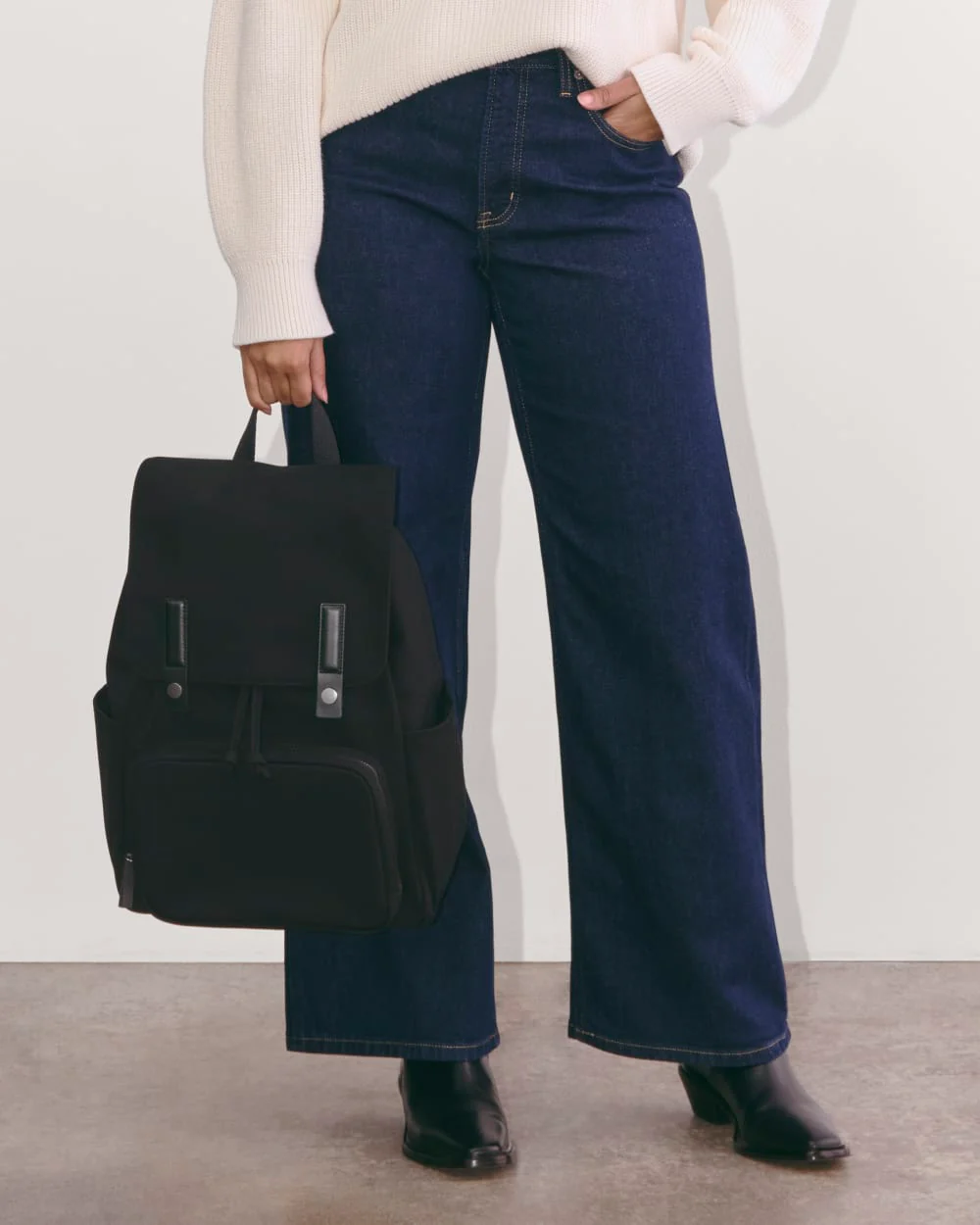 The Canvas Backpack | Black - Image 7