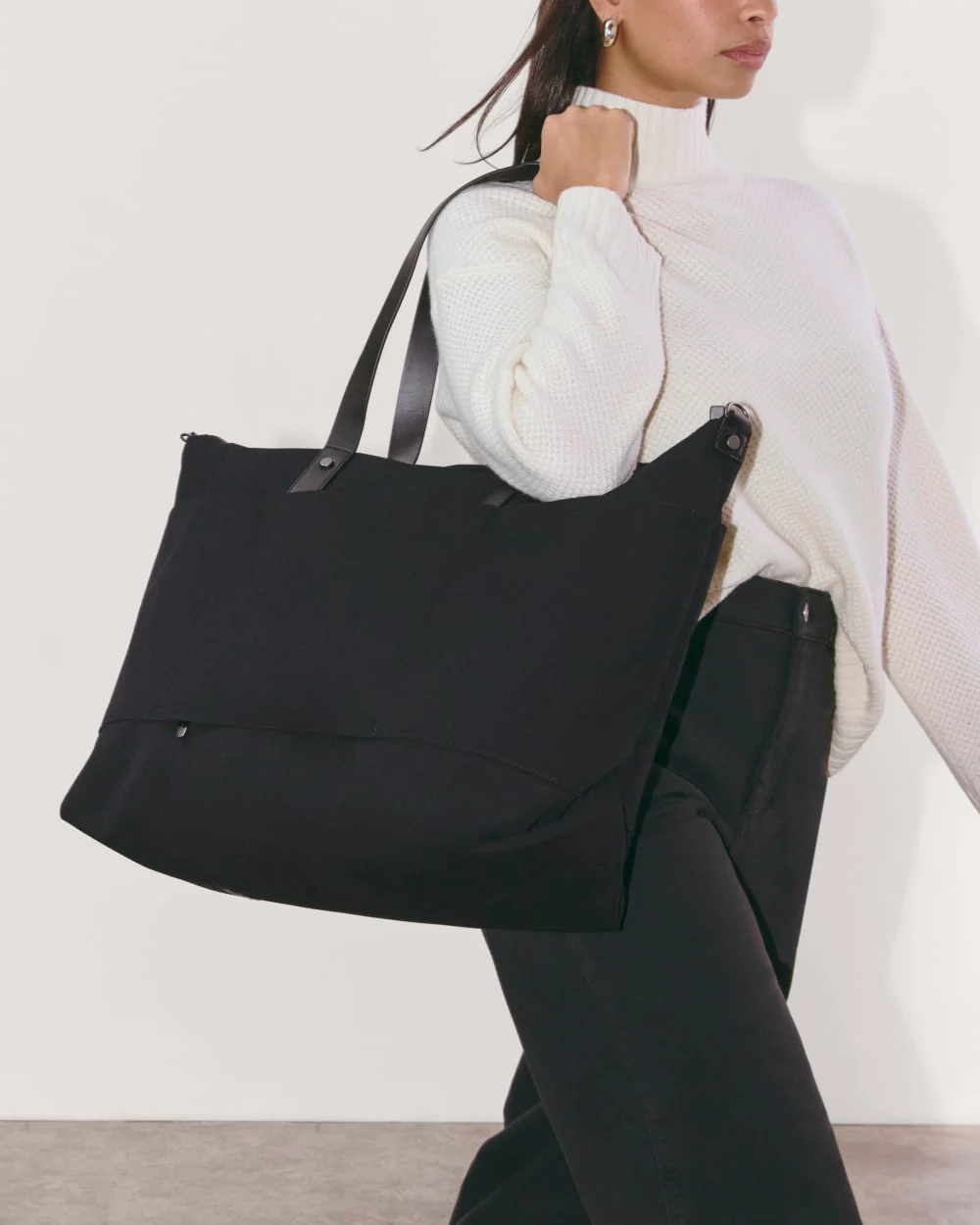 The Canvas Weekender | Black - Image 7
