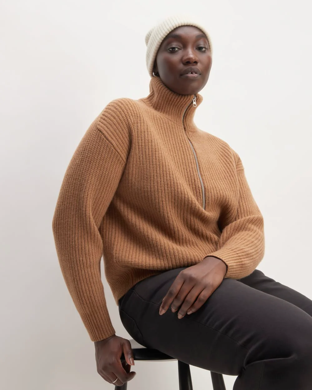 The Cashmere Fine Rib Beanie | Bone - Image 4