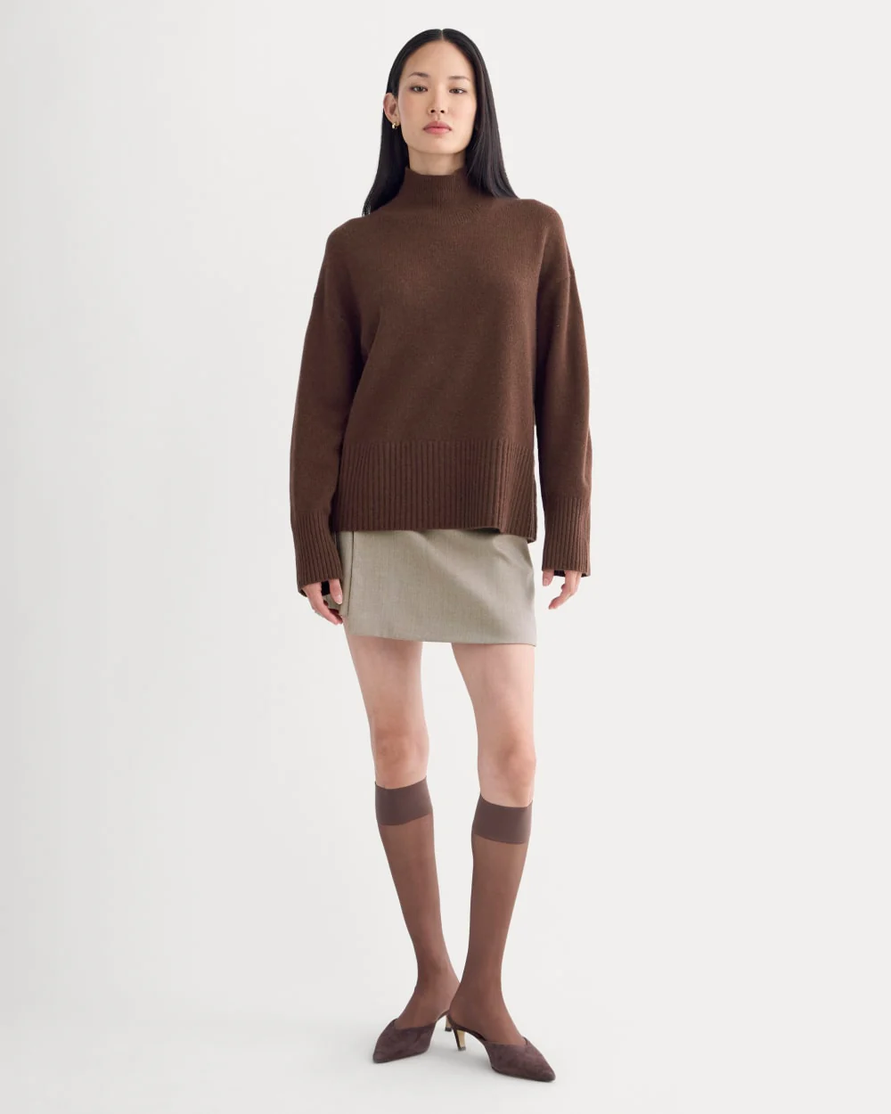 The Boxy Turtleneck in Cashmere | Dark Mahogany - Image 3