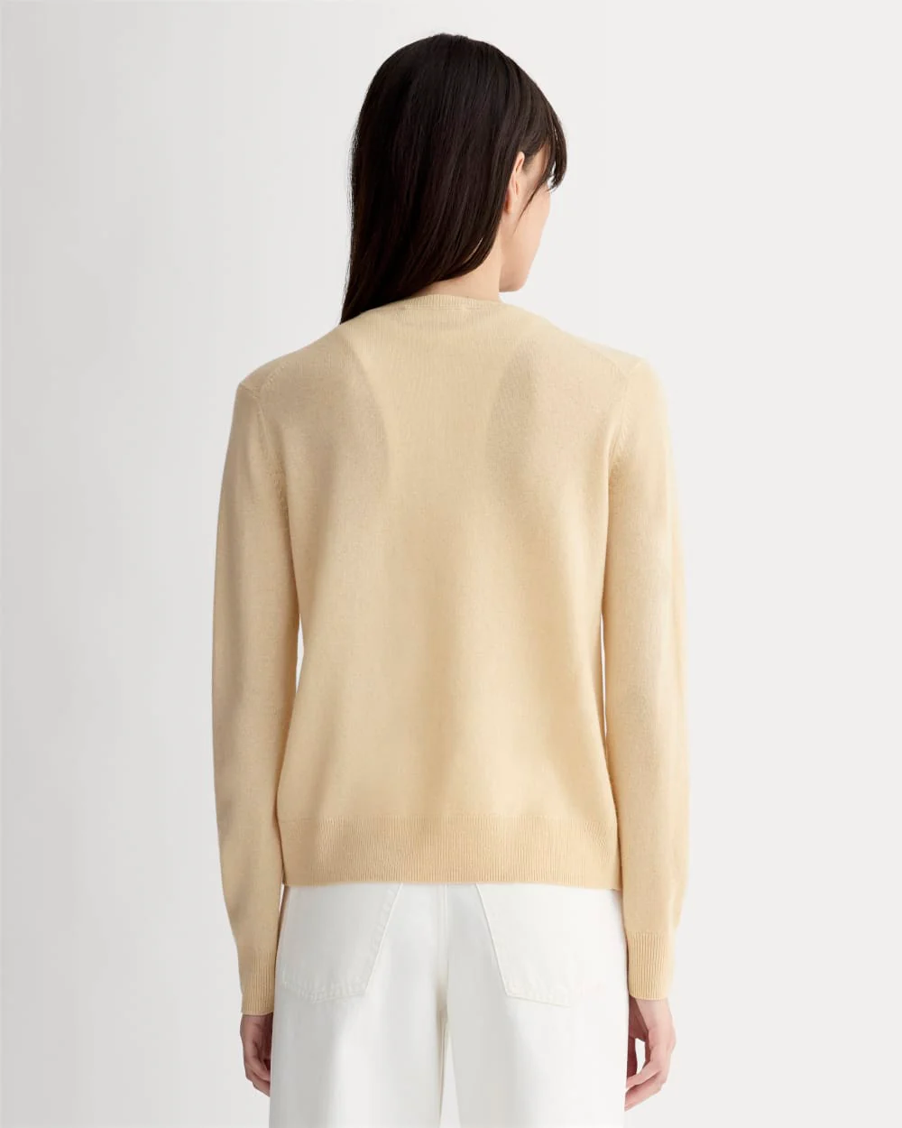 The Classic Cardigan in Cashmere | Creme - Image 5