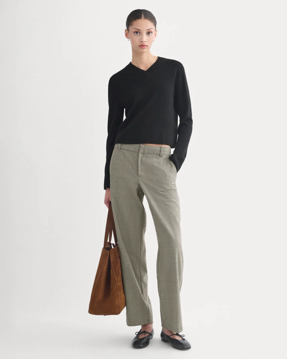 Cashmere Cropped High-V Sweater | Black - Image 6