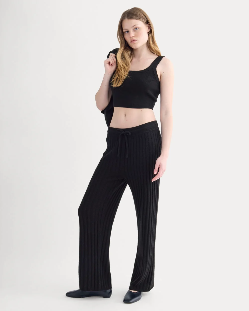 Cashmere Cropped Tank | Black - Image 4