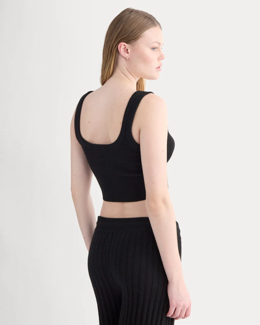 Cashmere Cropped Tank | Black - Image 5