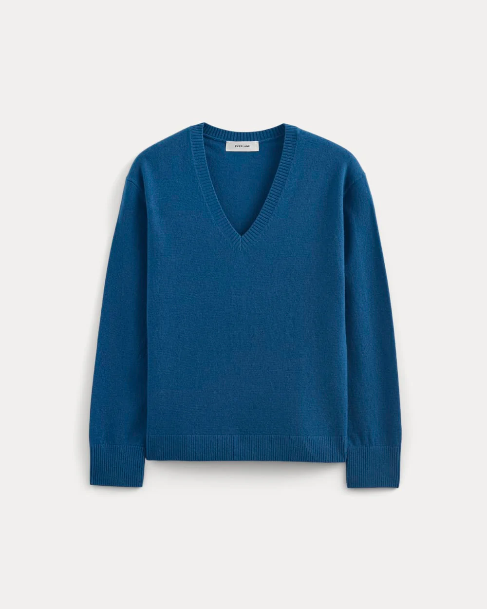 The Classic V in Cashmere | Classic Blue - Image 2