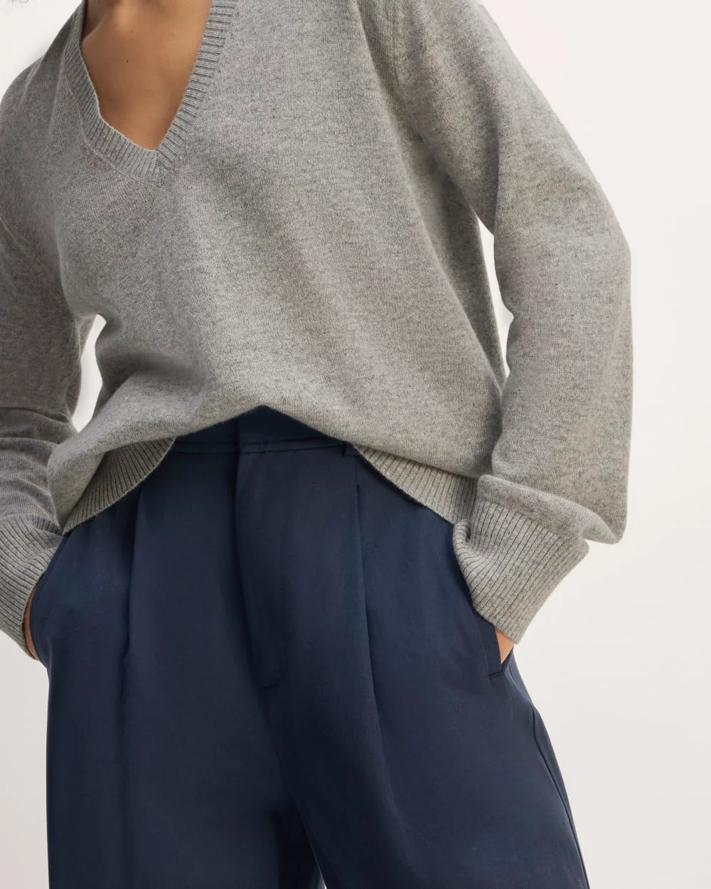 The Classic V in Cashmere | Light Heather Grey - Image 5